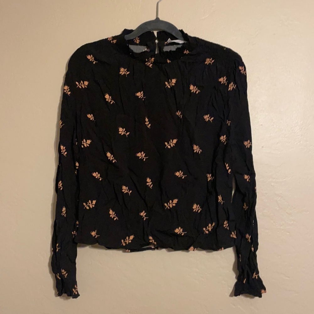Women’s blouse